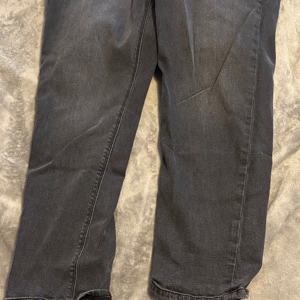 American Eagle Outfitters Charcoal Relaxed Jeans - Picture 5 of 5